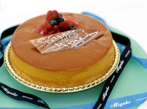 誕生日 バースデーケーキ かぼちゃのプディング 天皇献上品 フランス菓子miyake